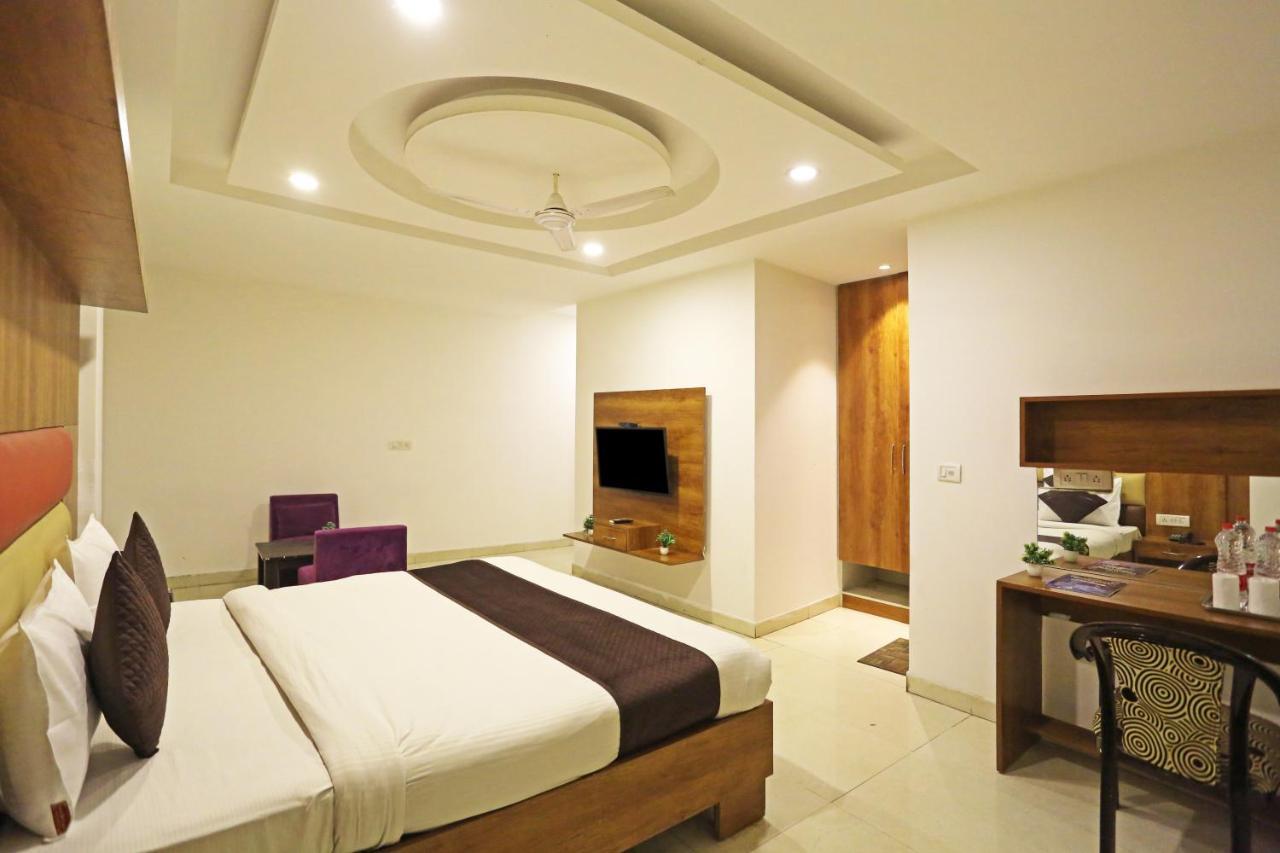 Hotel Sm Suits Near Delhi Airport-Unit By Grand Urban Luxury New Delhi Eksteriør bilde