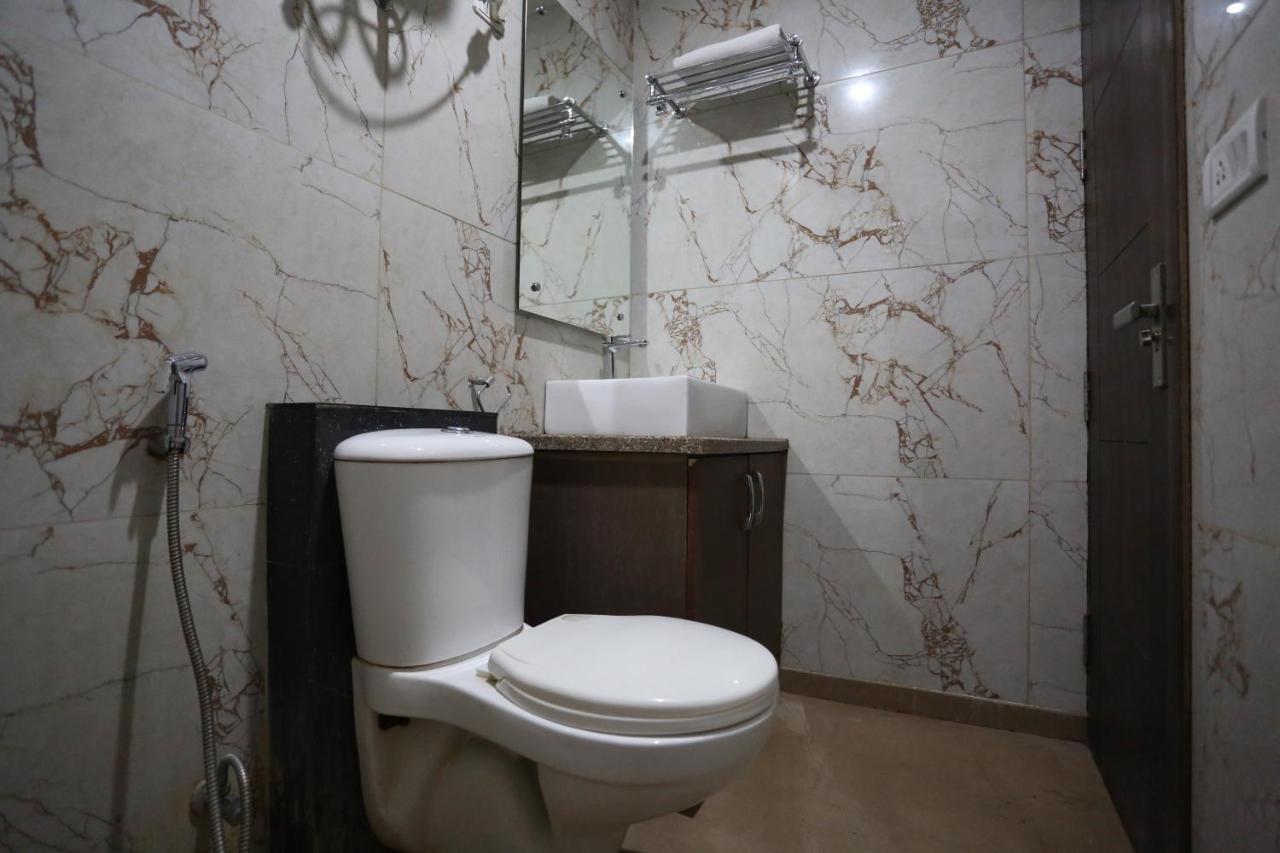 Hotel Sm Suits Near Delhi Airport-Unit By Grand Urban Luxury New Delhi Eksteriør bilde